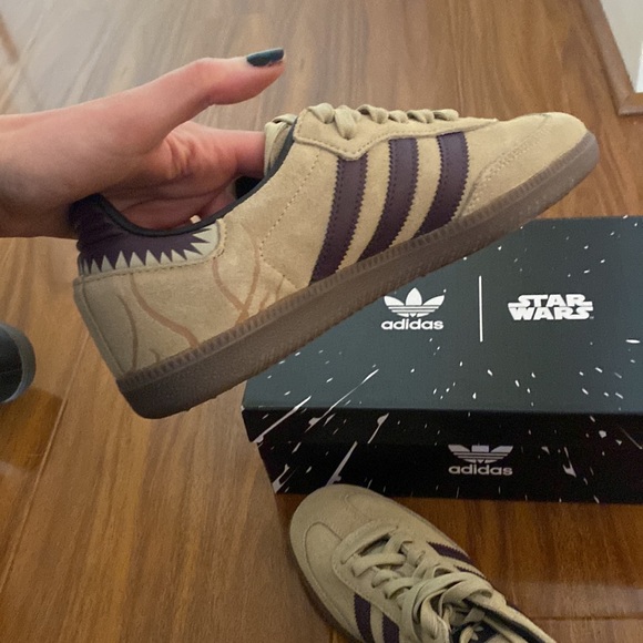 Adidas samba Star Wars edition size 9 women (men’s 7.5) barely worn , like new - Picture 1 of 5